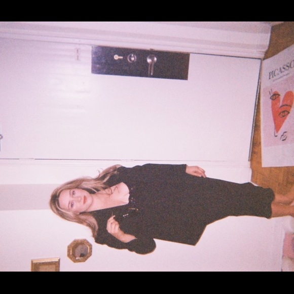 Meet your Posher, Rebecca - Picture 1 of 1